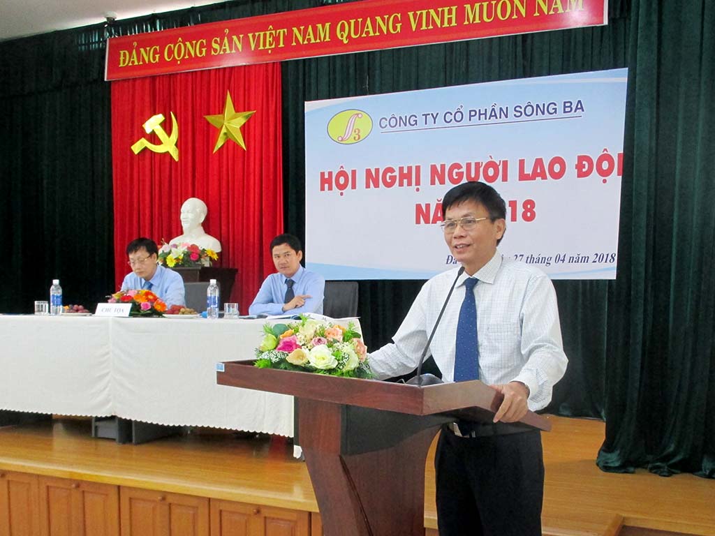 Ông Phạm Quốc Khánh - Chủ tịch Công đoàn EVN CPC phát biểu